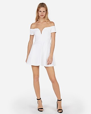 Shop White Dresses